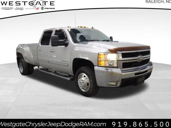 CHEVROLET SILVERADO 2009 1GCJK93699F102085 image