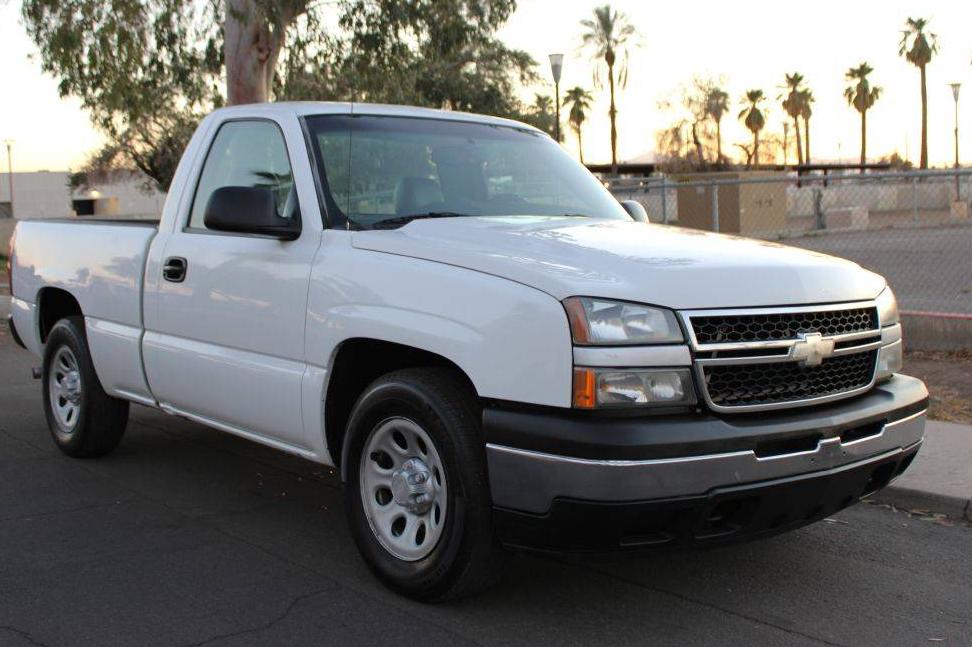 CHEVROLET SILVERADO 2007 1GCEC14ZX7Z157794 image