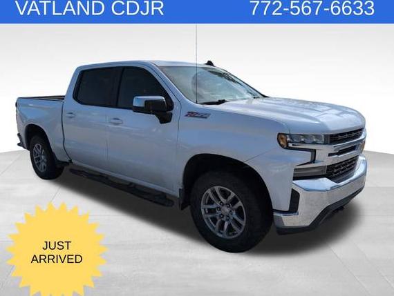 CHEVROLET SILVERADO 2019 1GCUYDED8KZ122052 image