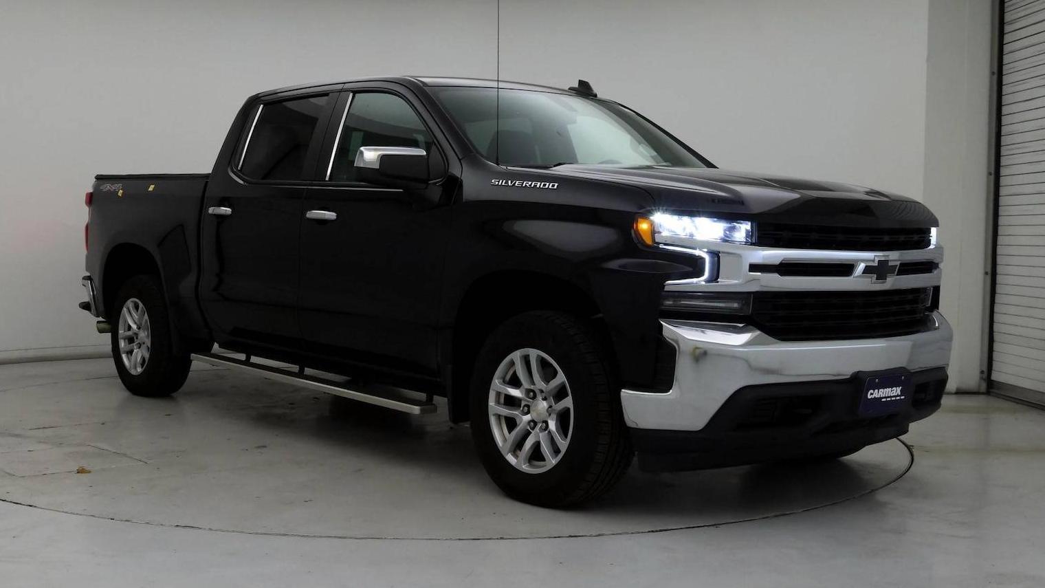 CHEVROLET SILVERADO 2019 1GCUYDED2KZ168749 image