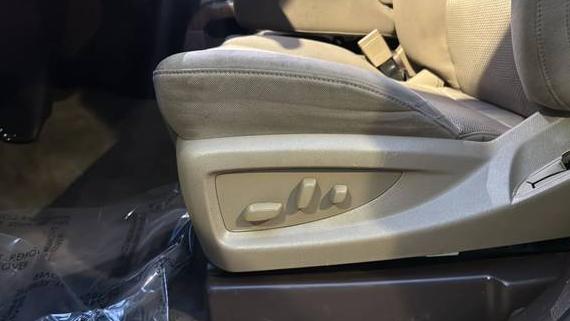 CHEVROLET SILVERADO 2018 1GCUKREC0JF183529 image CHEVROLET SILVERADO 2018 1GCUKREC0JF183529 image