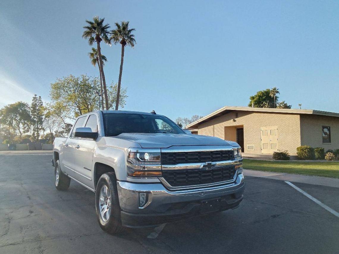 CHEVROLET SILVERADO 2018 3GCPCREC7JG427685 image