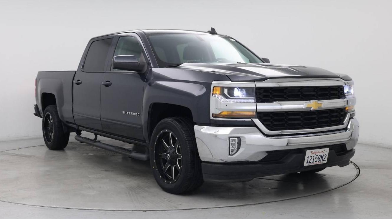 CHEVROLET SILVERADO 2018 3GCPCREC0JG390379 image