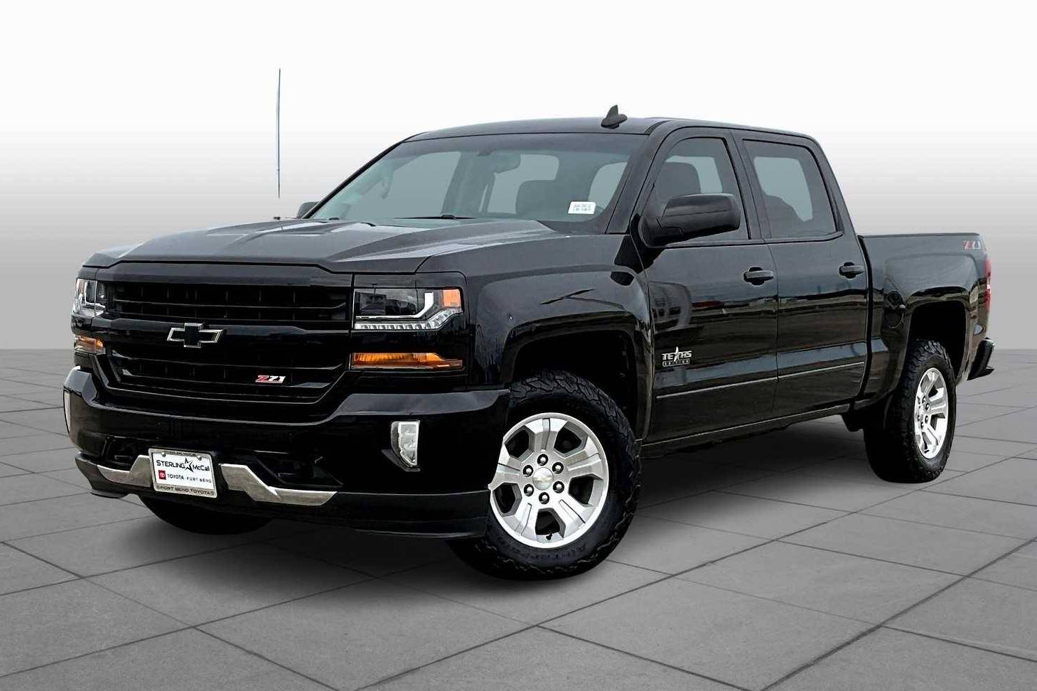 CHEVROLET SILVERADO 2018 3GCUKREC4JG435572 image