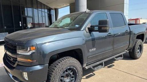 CHEVROLET SILVERADO 2018 3GCUKREC5JG320706 image