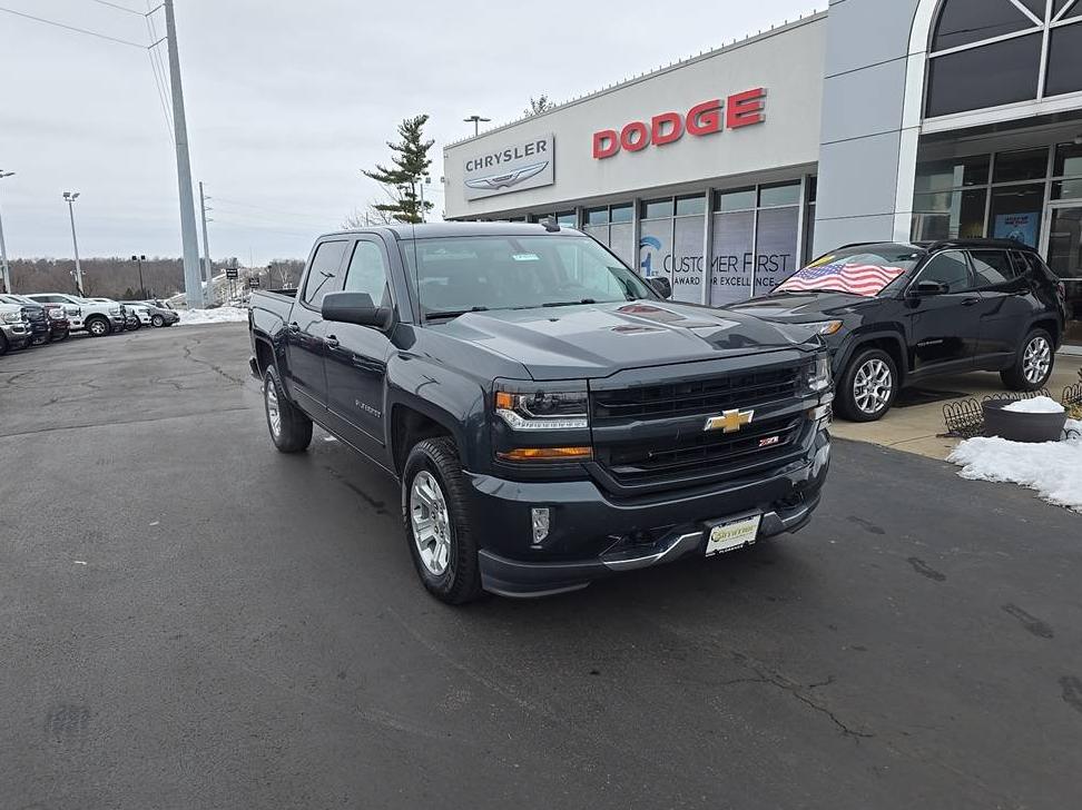 CHEVROLET SILVERADO 2018 3GCUKRECXJG517306 image