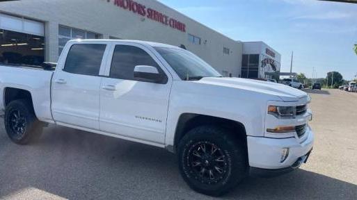 CHEVROLET SILVERADO 2018 3GCUKRECXJG544439 image