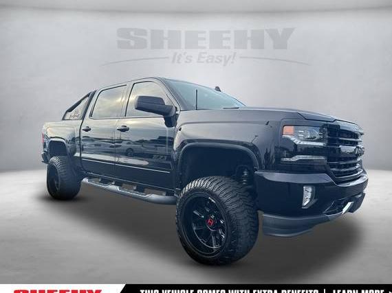 CHEVROLET SILVERADO 2018 3GCUKREC6JG256157 image