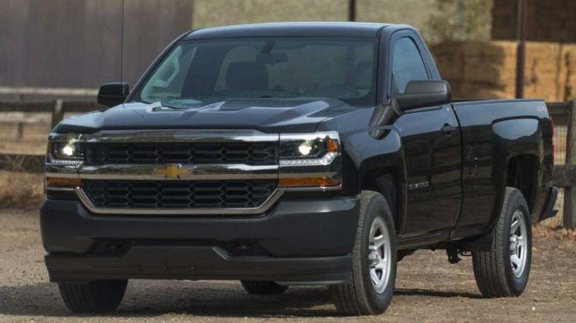 CHEVROLET SILVERADO 2018 3GCUKREC8JG374629 image