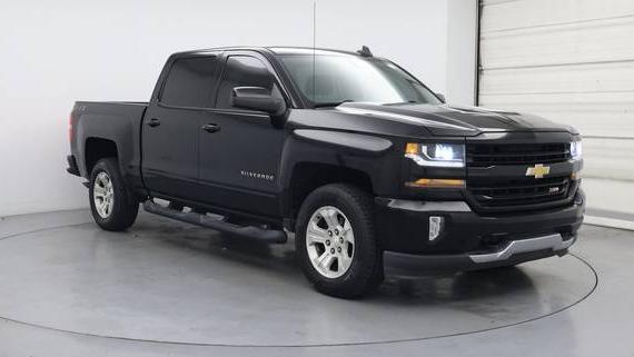 CHEVROLET SILVERADO 2018 3GCUKREC2JG167492 image