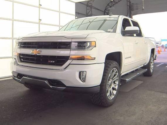 CHEVROLET SILVERADO 2018 3GCUKREC4JG417248 image