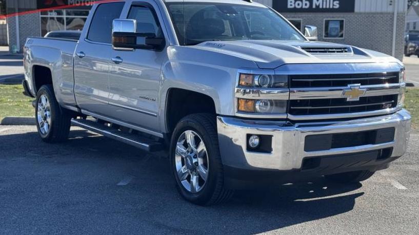 CHEVROLET SILVERADO 2018 1GC1KWEY6JF215929 image