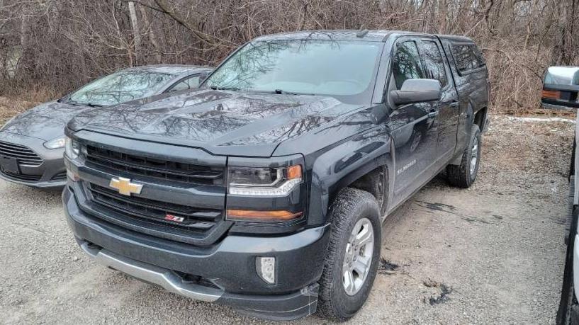 CHEVROLET SILVERADO 2018 2GCVKREC1J1108155 image