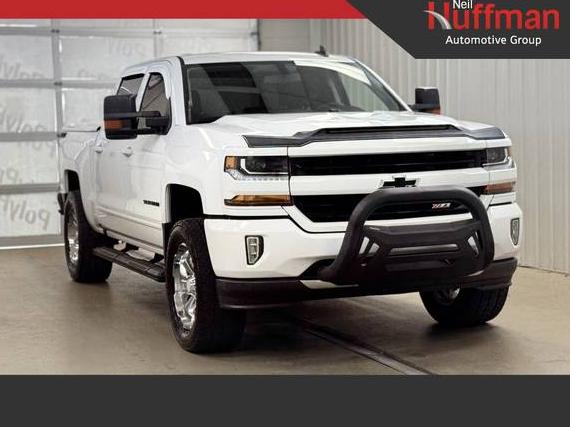 CHEVROLET SILVERADO 2018 3GCUKREC6JG418515 image