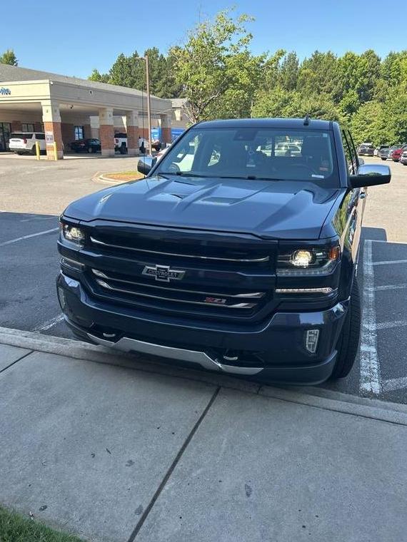 CHEVROLET SILVERADO 2018 3GCUKSEC1JG483215 image