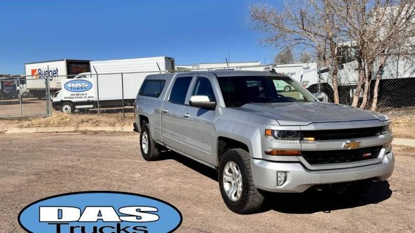 CHEVROLET SILVERADO 2018 3GCUKREC8JG411002 image