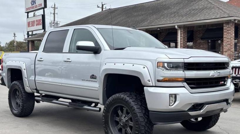 CHEVROLET SILVERADO 2018 3GCUKREC5JG159578 image