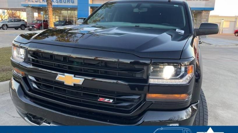 CHEVROLET SILVERADO 2018 3GCUKREC7JG616097 image