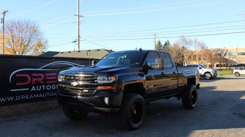 CHEVROLET SILVERADO 2018 1GCVKREC0JZ379490 image