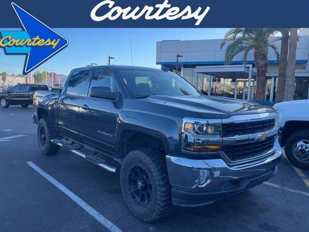 CHEVROLET SILVERADO 2018 3GCUKREC8JG431766 image