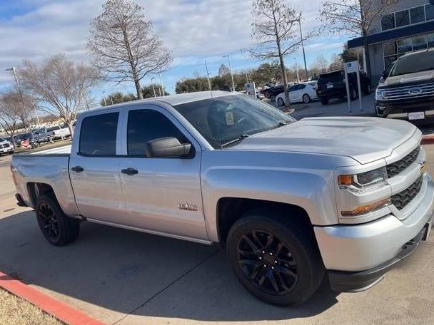 CHEVROLET SILVERADO 2018 3GCPCPEC2JG518982 image