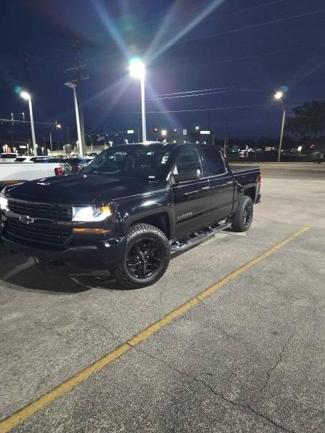 CHEVROLET SILVERADO 2018 3GCPCPEC0JG335855 image