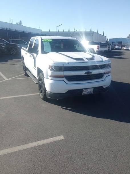 CHEVROLET SILVERADO 2018 3GCPCPEC0JG369200 image