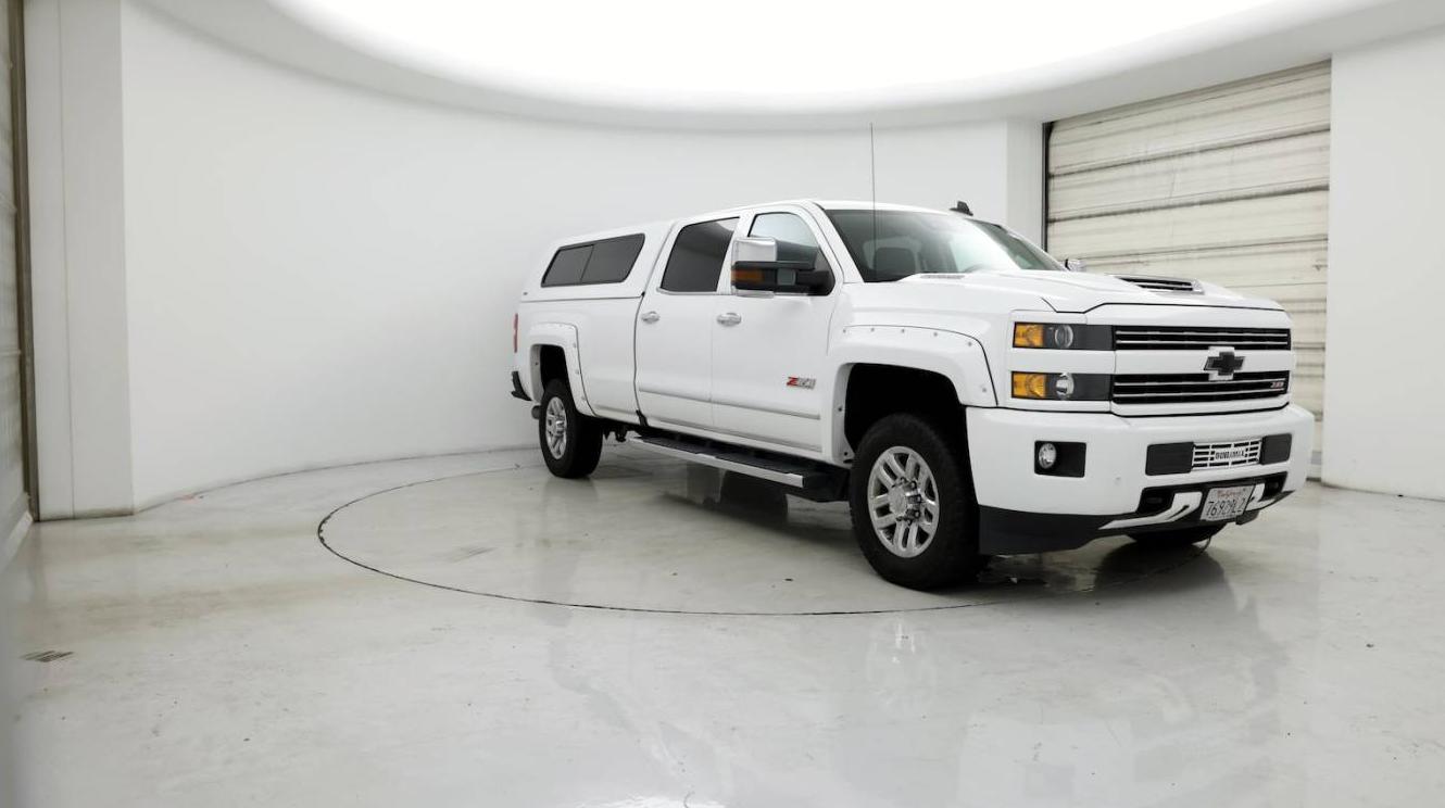 CHEVROLET SILVERADO 2018 1GC4K0EY7JF174883 image