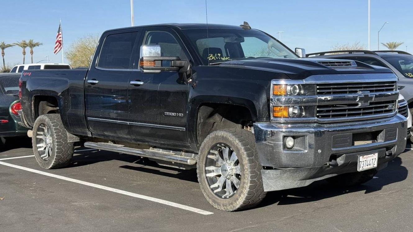 CHEVROLET SILVERADO 2018 1GC1KWEY1JF277254 image