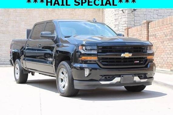 CHEVROLET SILVERADO 2018 3GCUKREC4JG328246 image