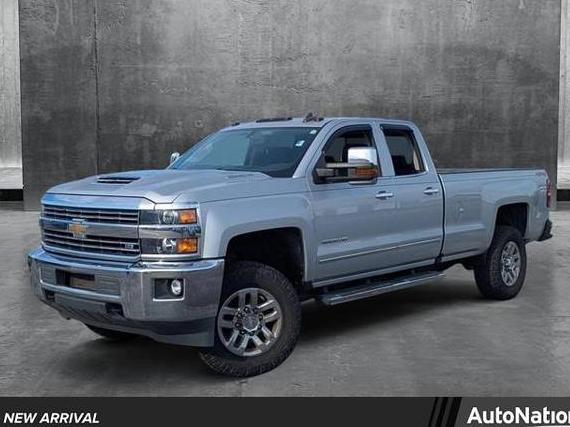 CHEVROLET SILVERADO 2018 1GC2KWEY1JZ267018 image