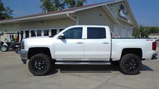 CHEVROLET SILVERADO 2018 3GCUKREC2JG538568 image