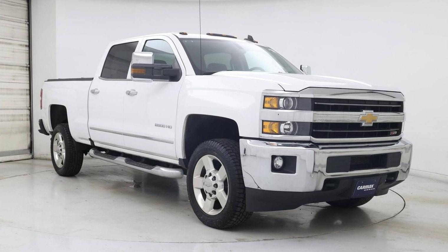 CHEVROLET SILVERADO 2018 1GC1KWEG2JF130383 image