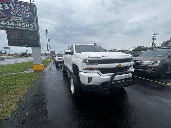 CHEVROLET SILVERADO 2018 3GCUKREC5JG314260 image