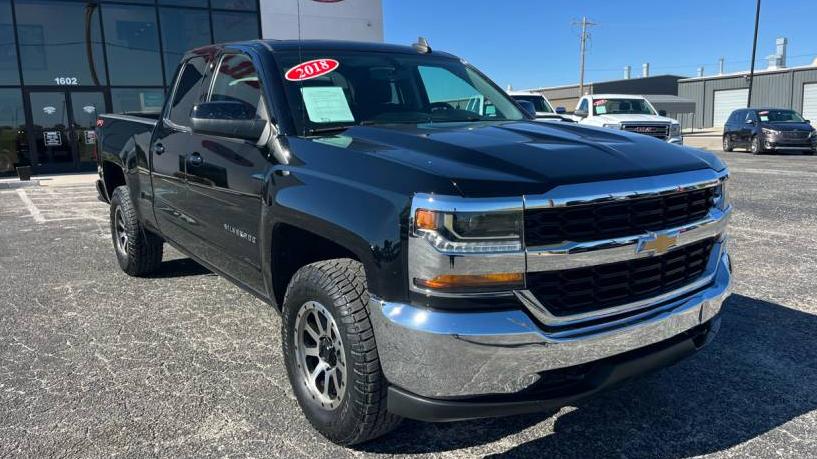 CHEVROLET SILVERADO 2018 1GCVKREH9JZ270988 image