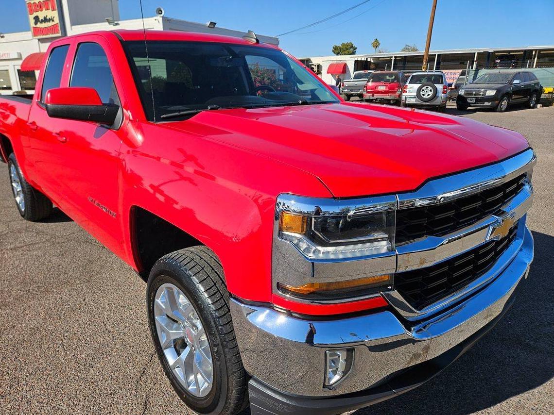 CHEVROLET SILVERADO 2018 1GCRCREC6JZ333628 image