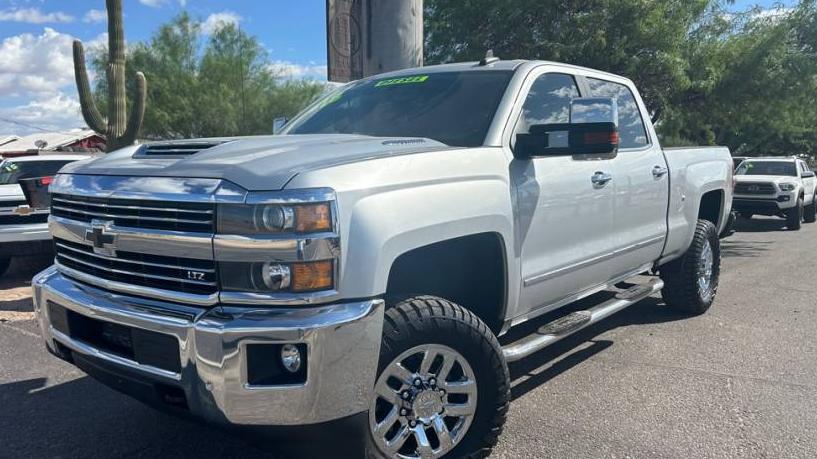 CHEVROLET SILVERADO 2018 1GC1KWEY5JF255936 image