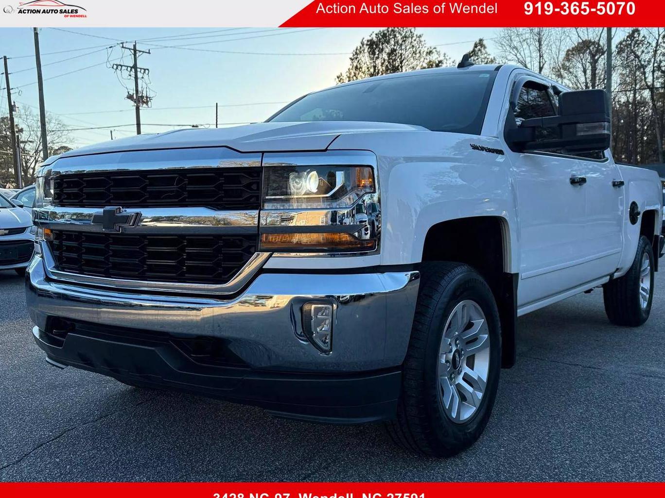 CHEVROLET SILVERADO 2018 3GCUKREC9JG218079 image