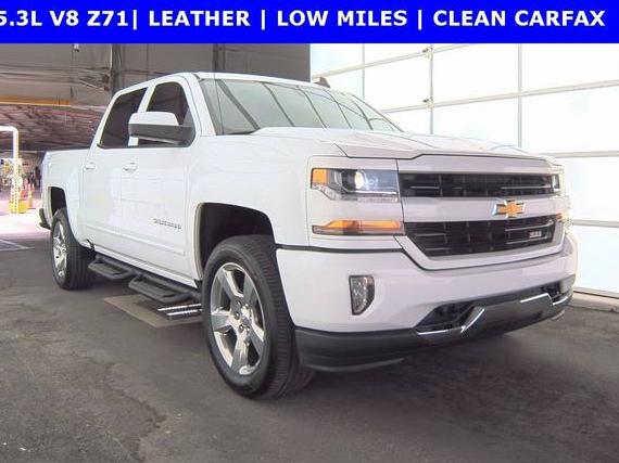 CHEVROLET SILVERADO 2018 3GCUKREC6JG633019 image