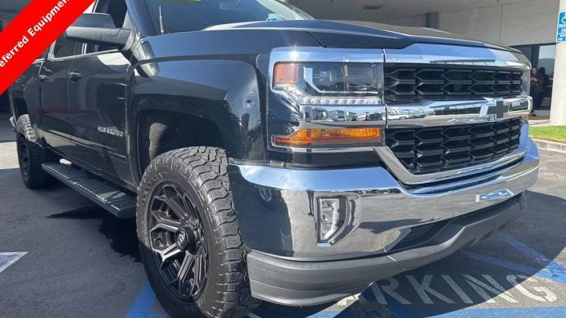 CHEVROLET SILVERADO 2018 3GCPCREC6JG379015 image