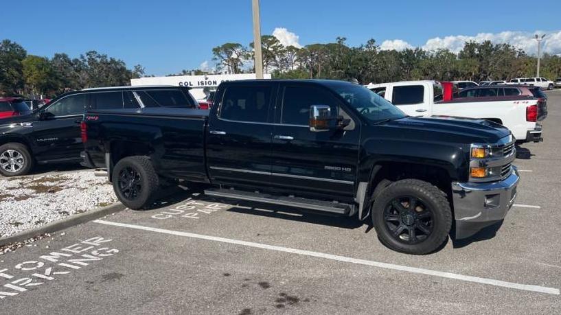 CHEVROLET SILVERADO 2018 1GC1KWEY9JF189830 image