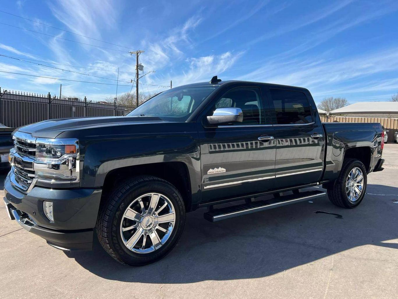 CHEVROLET SILVERADO 2018 3GCUKTEJ0JG360574 image