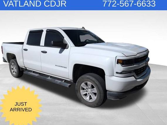 CHEVROLET SILVERADO 2018 3GCPCPEC8JG255493 image