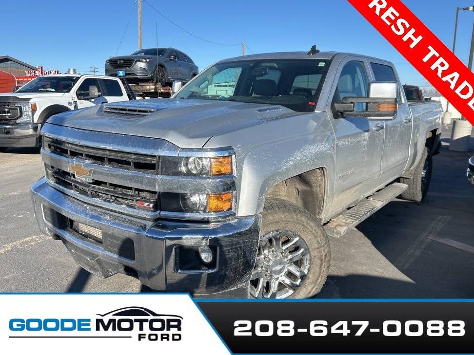 CHEVROLET SILVERADO 2018 1GC1KWEY4JF125193 image