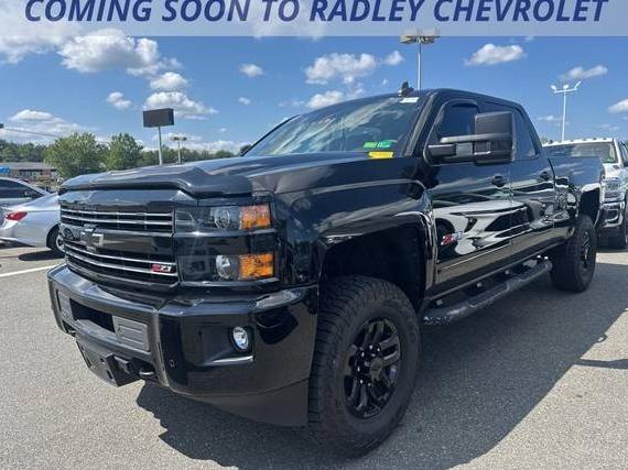 CHEVROLET SILVERADO 2018 1GC1KWEG7JF219673 image