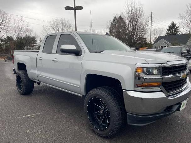 CHEVROLET SILVERADO 2018 1GCVKREH5JZ337196 image