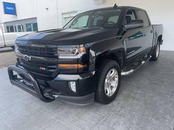 CHEVROLET SILVERADO 2018 3GCUKREC2JG521219 image