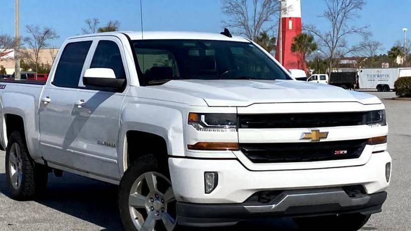 CHEVROLET SILVERADO 2018 3GCUKREC7JG377702 image