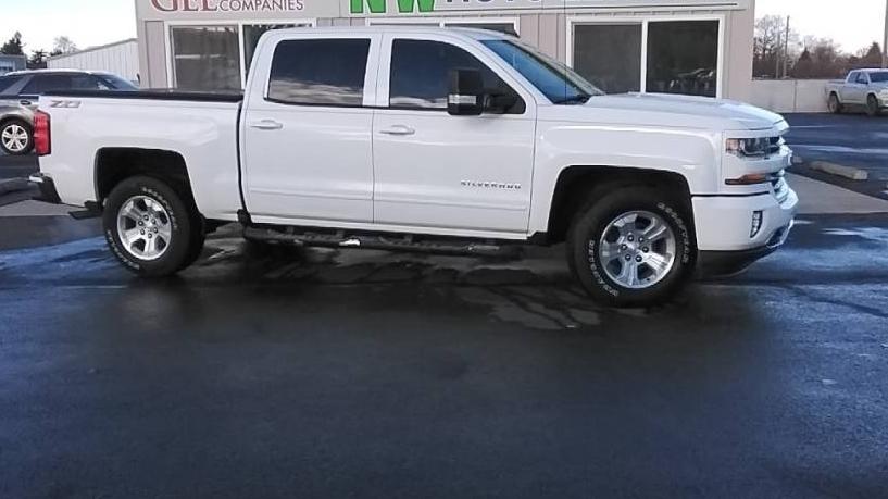 CHEVROLET SILVERADO 2018 3GCUKRECXJG490611 image