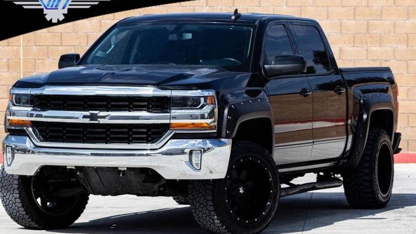 CHEVROLET SILVERADO 2018 3GCPCREC0JG578402 image